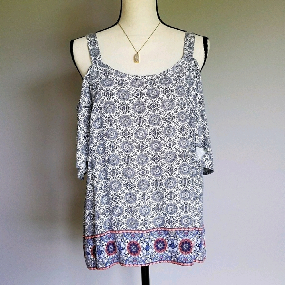Cold shoulder top